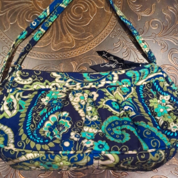 Vera Bradley Handbags - Vera Bradley Small Crossbody Blue Rhapsody Purse